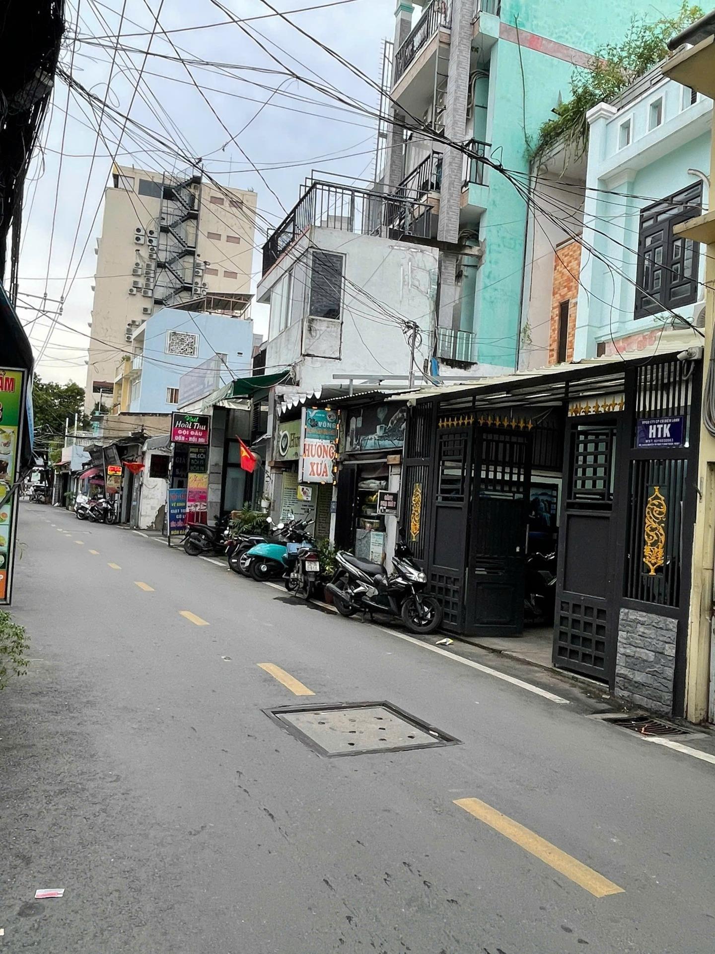 Chuyển nhượng nhà mặt phố đẹp 84 m2 tại Đường Lâm Văn Bền - Tân Thuận Tây - Quận 7, giá 24 tỷ