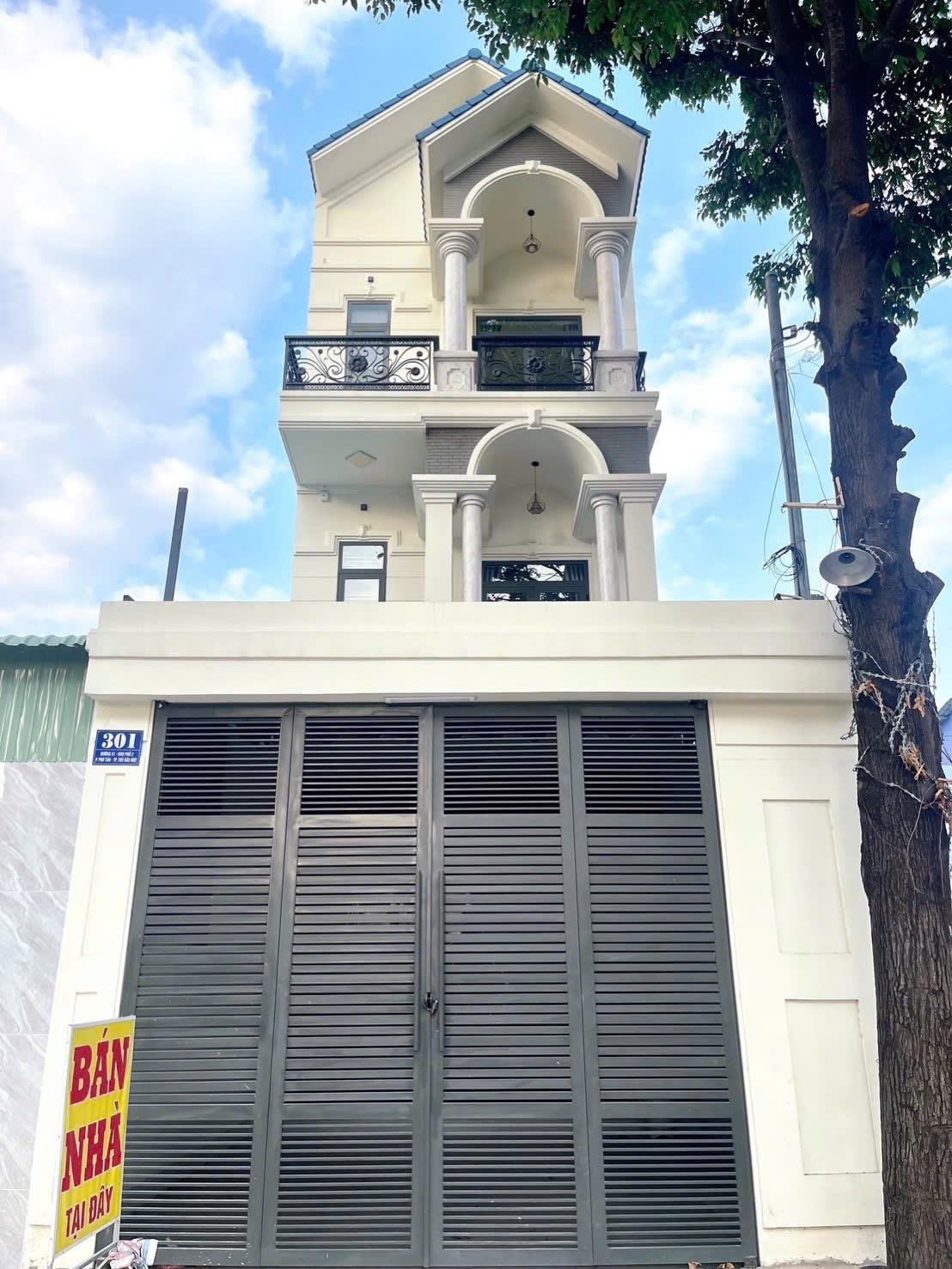 Sở hữu ngay nhà sổ hồng riêng 100 m2, hướng Tây-Nam tại Phường Phú Tân - Thủ Dầu Một, giá 4,95 tỷ