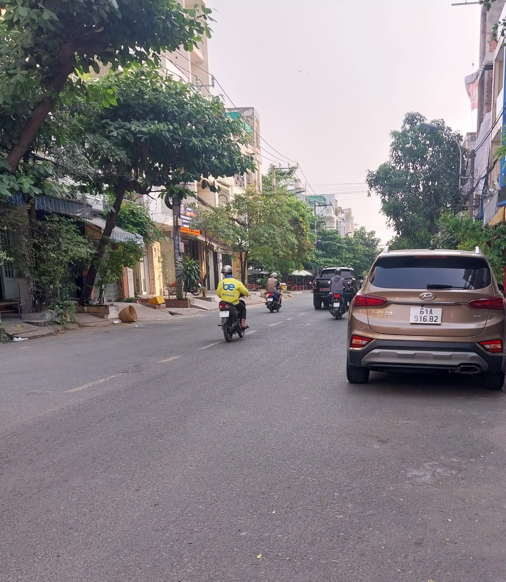 Cần bán gấp căn nhà riêng 102 m2 tại Quận 9 - TP Hồ Chí Minh, giá 5,78 tỷ