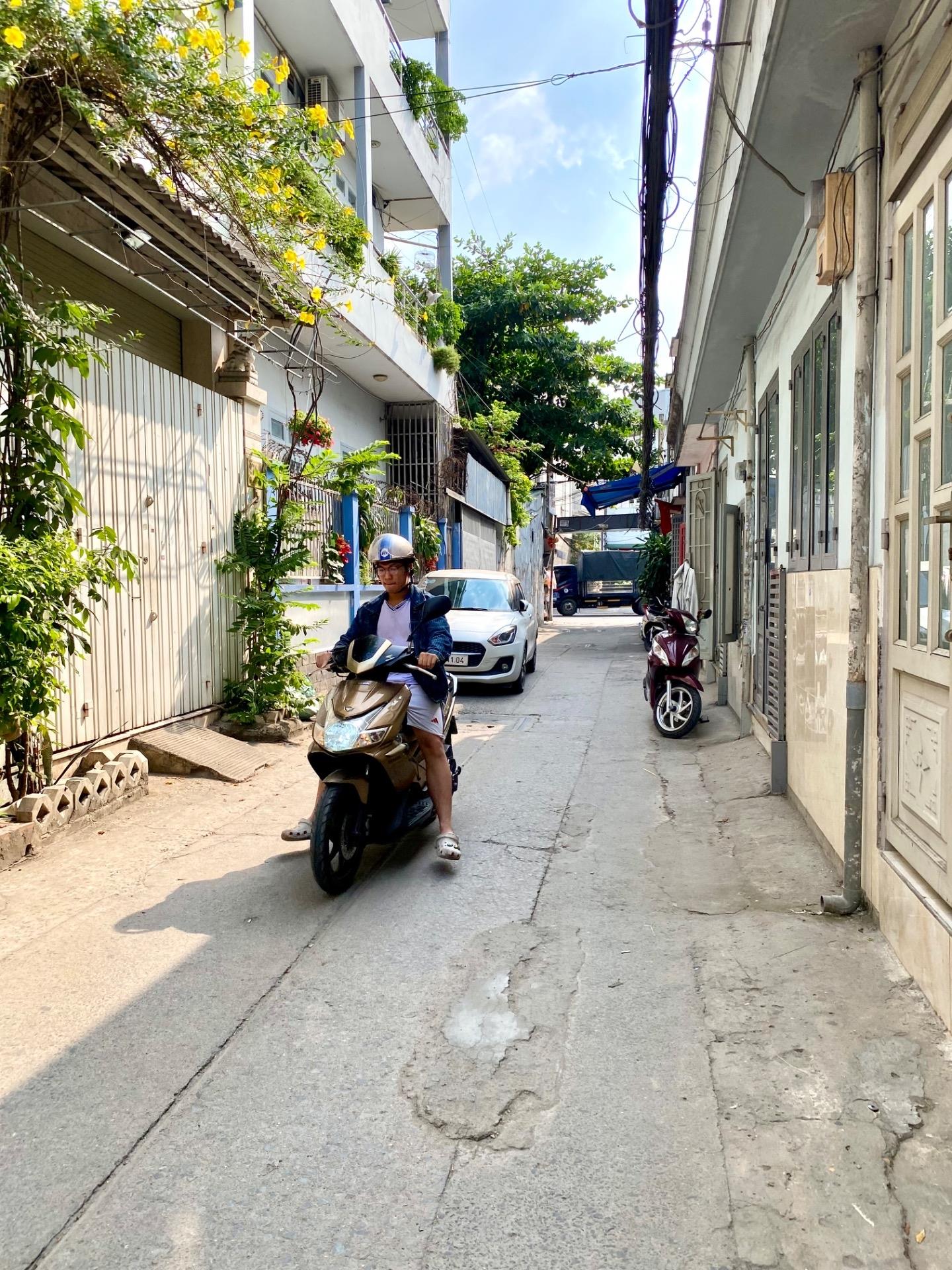 Cần bán ngay căn nhà 40 m2, hướng Bắc tại Phố Nguyễn Xí - 13 - Bình Thạnh, giá 8 tỷ