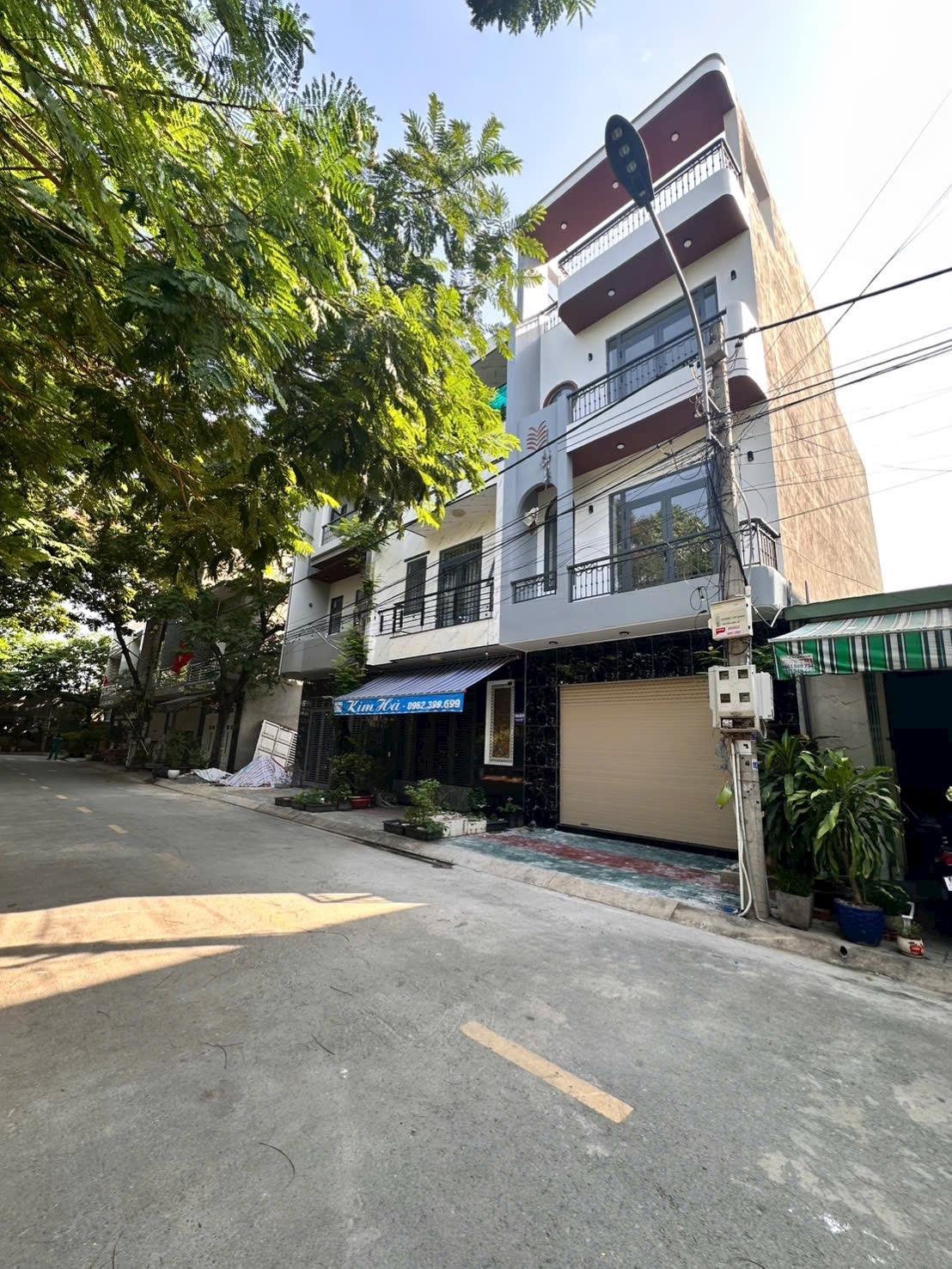 Sở hữu ngay căn nhà riêng 70 m2, hướng Tây tại Đường 22/12 - Thuận Giao - Thuận An, giá 5,6 tỷ