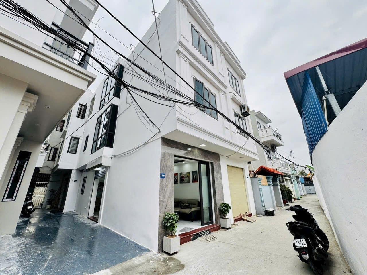 Bán nhanh căn nhà riêng 42 m2, hướng Đông-Nam tại Đường Thiên Lôi - Lê Chân, giá 3,55 tỷ