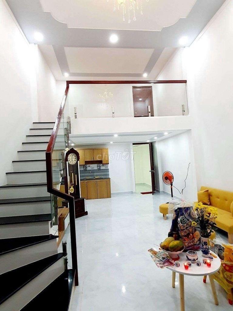 Cần bán nhanh căn nhà riêng 44 m2, hướng Đông tại Phường Bình Hưng Hòa B - Bình Tân, giá 1,7 tỷ