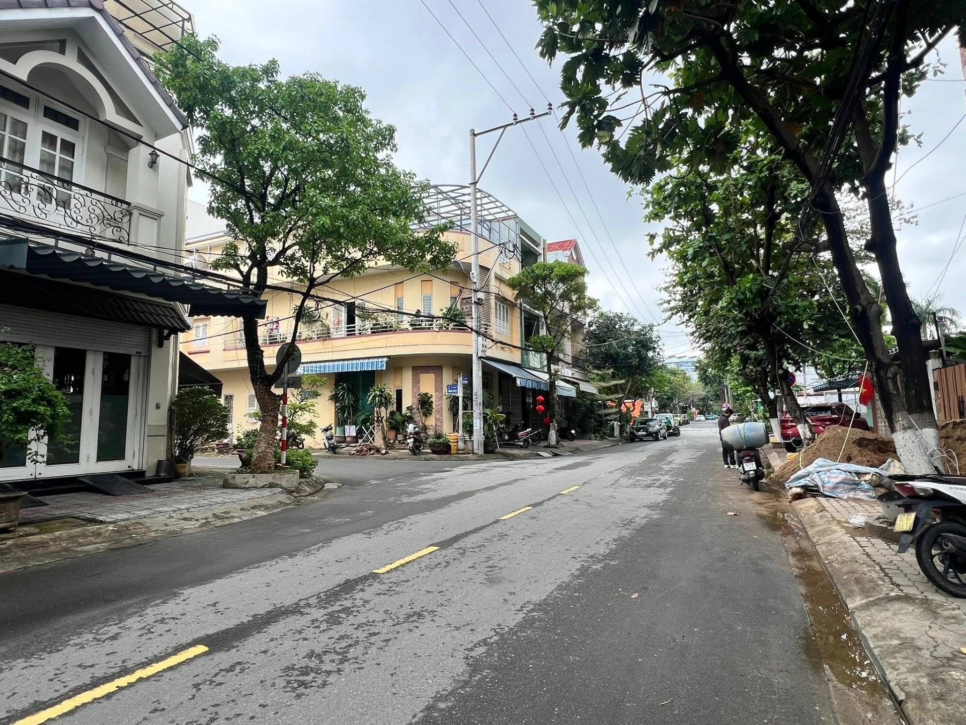 Cần bán gấp miếng đất 70 m2 tại Đường Lê Văn Sỹ - Hòa Minh - Liên Chiểu - Đà Nẵng, giá 5,05 tỷ