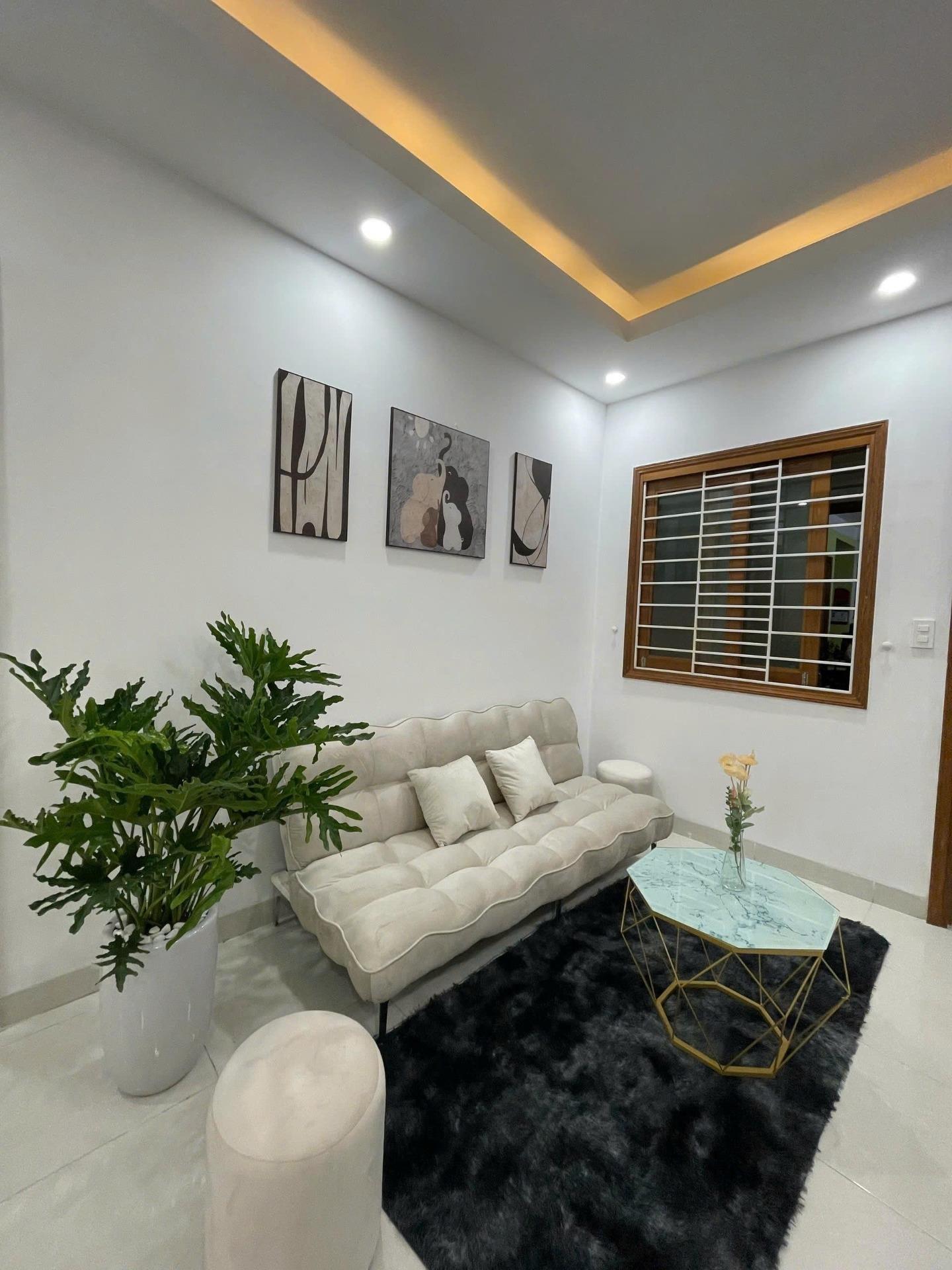 Bán nhanh chung cư 60 m2, hướng Đông-Bắc, giá 2,5 tỷ tại Phường Ngọc Hiệp - Nha Trang - Khánh Hòa