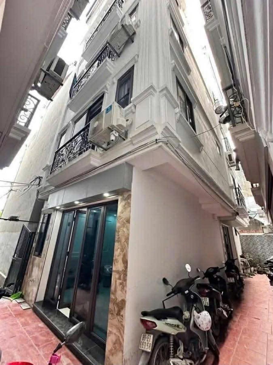 Cần bán nhà riêng sổ đỏ 40 m2 tại Đường Xuân Phương - Xuân Phương - Nam Từ Liêm, thỏa thuận