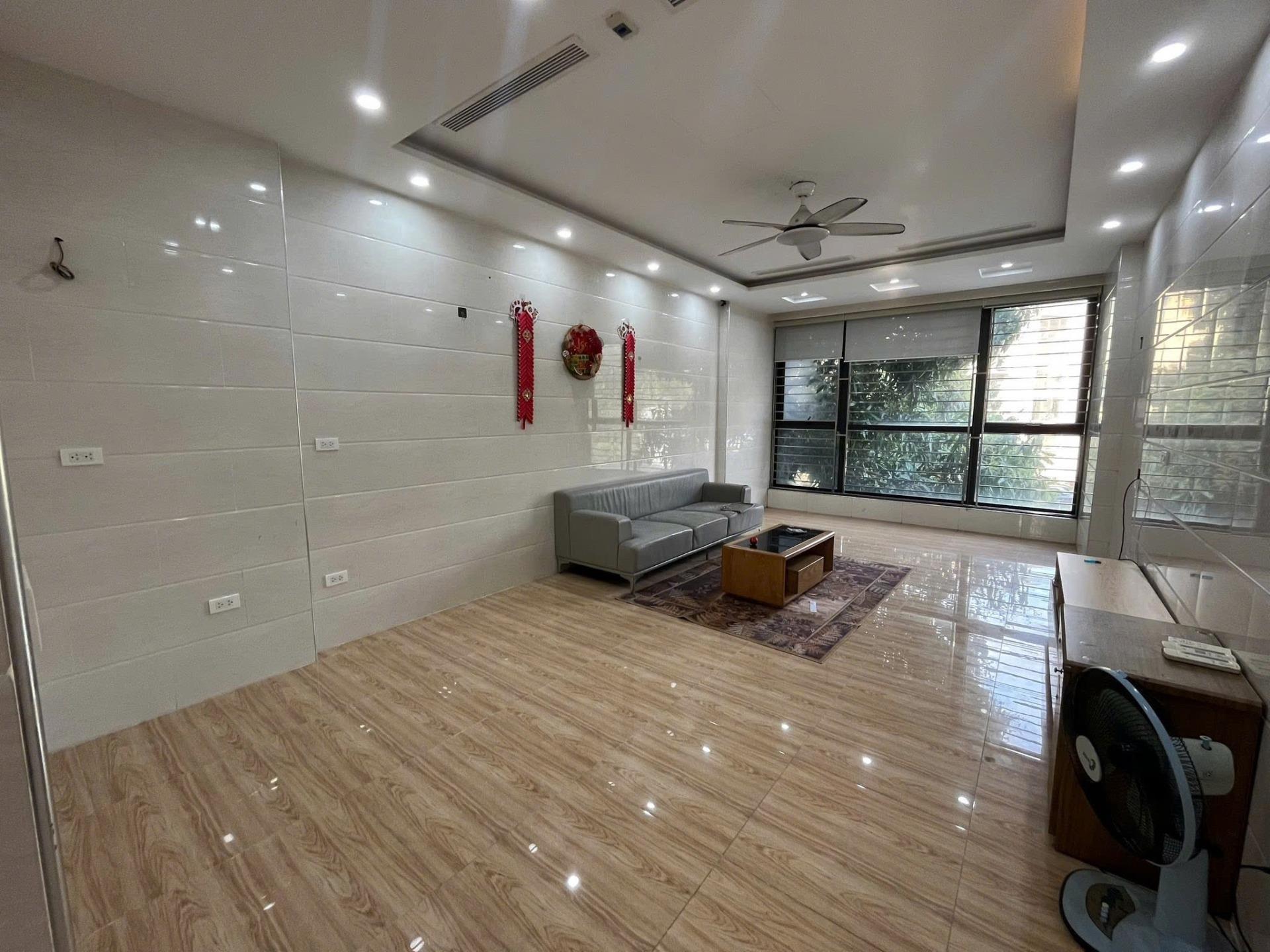 Cho thuê căn nhà đẹp tại Đường Ngô Thì Nhậm - Hà Cầu - Hà Đông - Hà Nội, 58 m2, giá 25 triệu/tháng