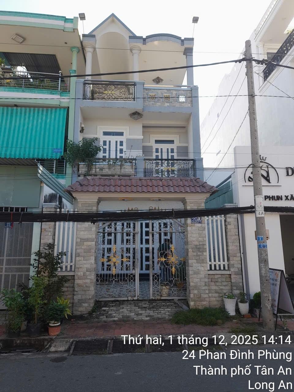 Cần bán gấp bán nhanh căn nhà mặt phố 162 m2 tại Đường Phan Đình Phùng - 1 - Tân An, giá 7,5 tỷ