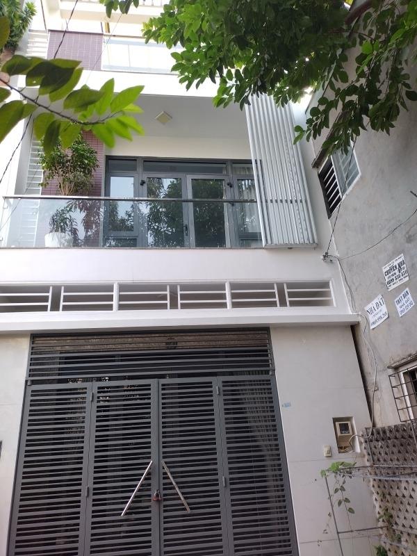 Cần bán ngay nhà sổ riêng 52 m2, hướng Đông-Bắc tại Phường Trường Thọ - Thủ Đức, giá 7,8 tỷ