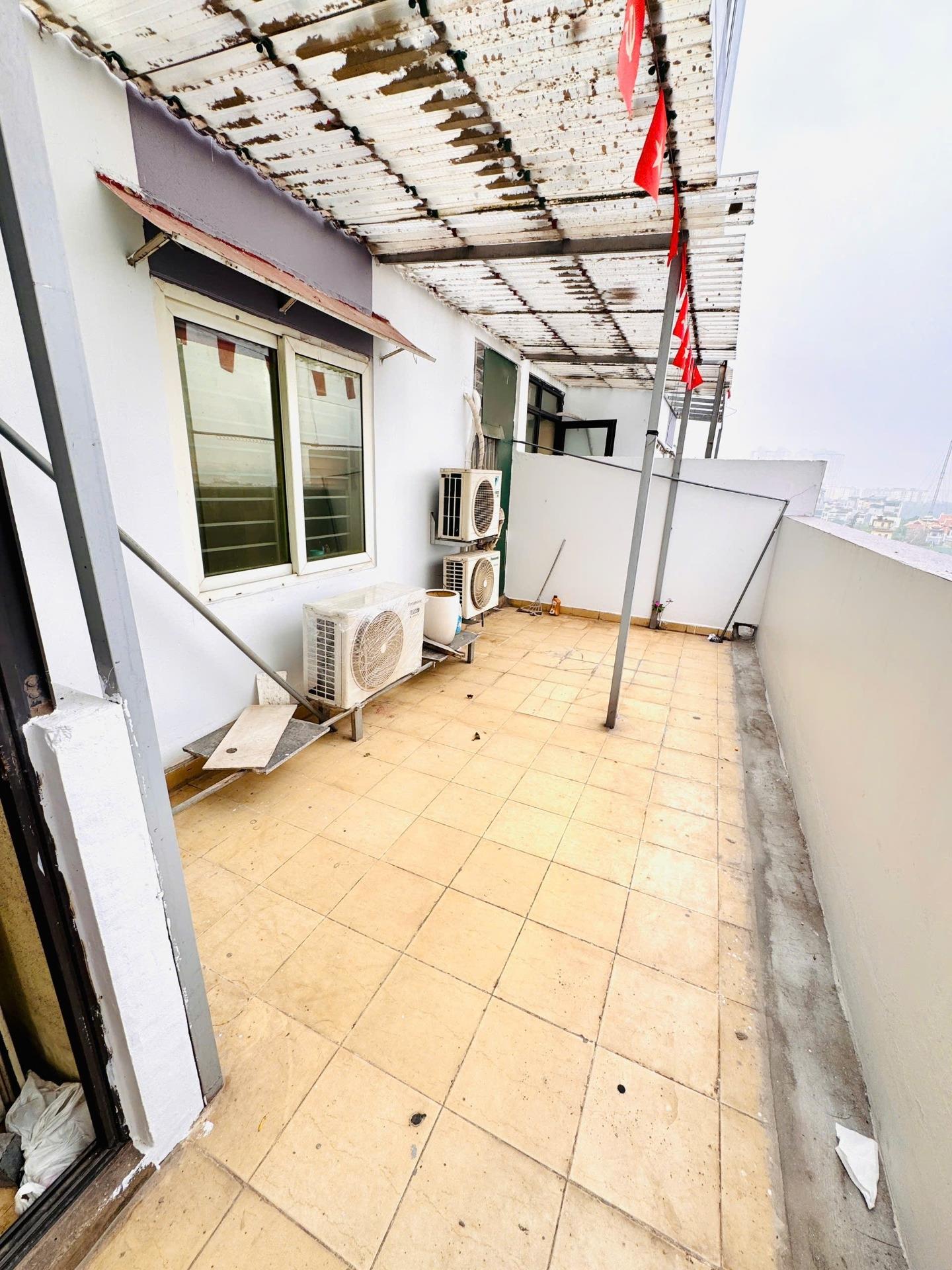 Cần bán gấp bán nhanh nhà chung cư 67 m2, giá 5,05 tỷ tại Đường Trần Thủ Độ - Hoàng Mai - Hà Nội