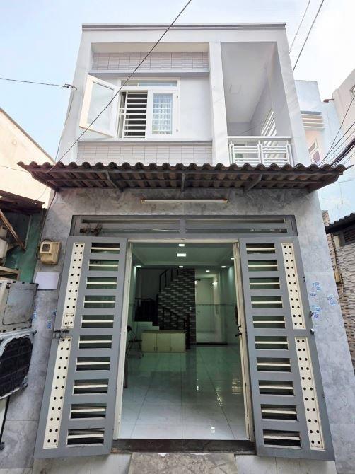 Cần bán gấp bán nhanh nhà sổ riêng 70 m2 tại Đường Nguyễn Trọng Tuyển - 8 - Phú Nhuận, giá 2,4 tỷ