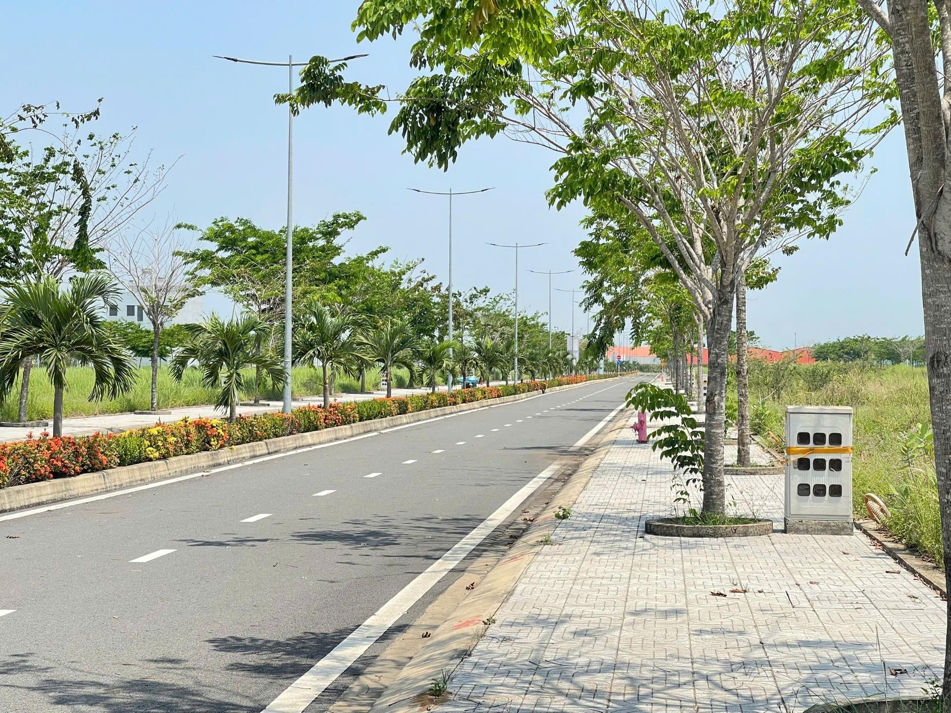 Cần bán nhanh đất dự án 90 m2, hướng Nam tại Đức Hoà Đông - Đức Hòa - Long An, giá 2,07 tỷ