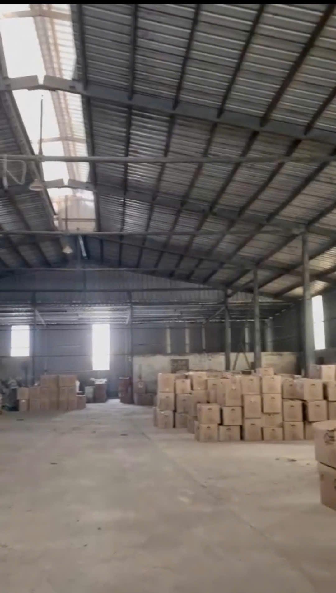 Cho thuê kho xưởng 1600m2 KCN Đồng Văn 1. Hà Nam