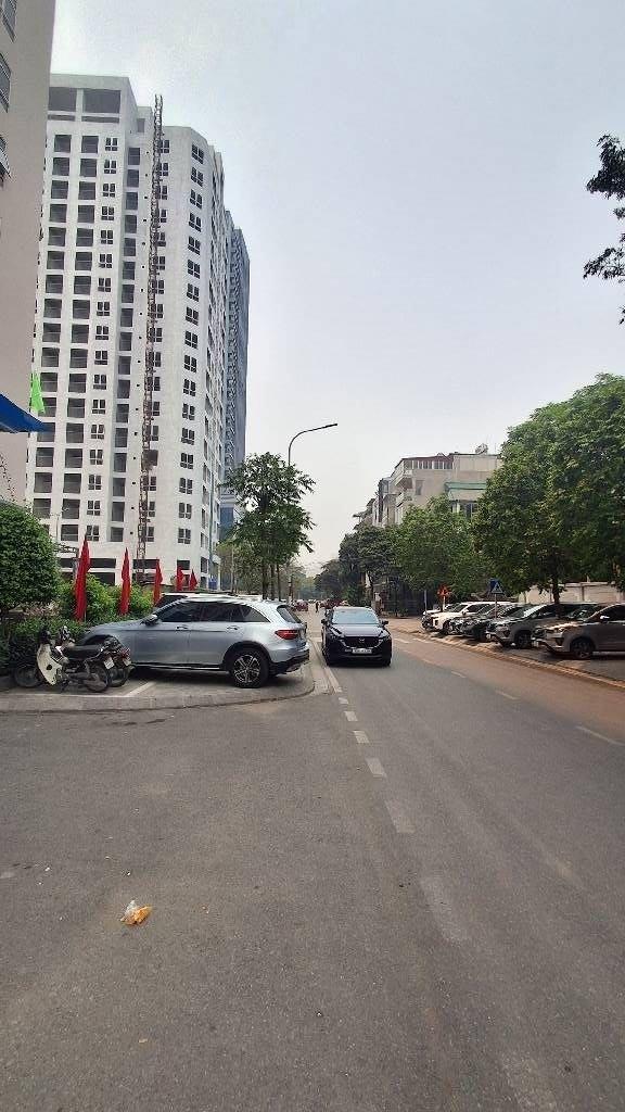 Cần bán gấp bán nhanh căn 101 m2, thỏa thuận tại Đường Lạc Long Quân - Xuân La - Tây Hồ - Hà Nội