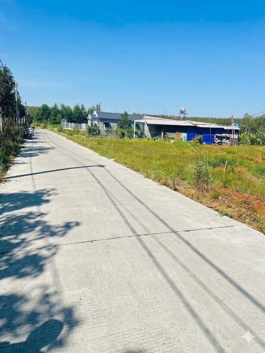 Cần bán gấp bán nhanh đất 250 m2 tại Xã Minh Hưng - Chơn Thành - Bình Phước, giá 420 tr