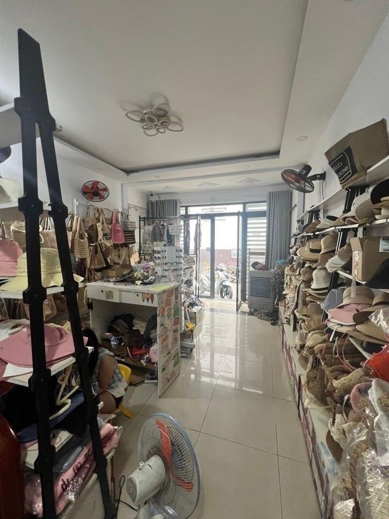 Bán nhà sổ riêng 50 m2, hướng Tây-Nam tại Đường 2 - Trường Thọ - Thủ Đức, giá 7,7 tỷ