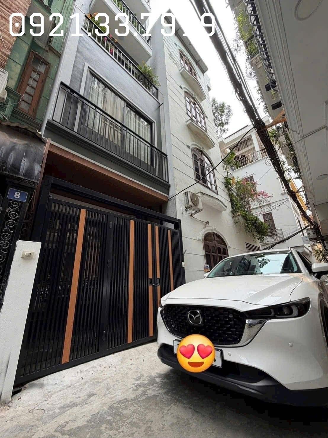 Sở hữu ngay nhà sổ riêng 45 m2 tại Đường Bồ Đề - Bồ Đề - Long Biên - Hà Nội, giá 14 tỷ