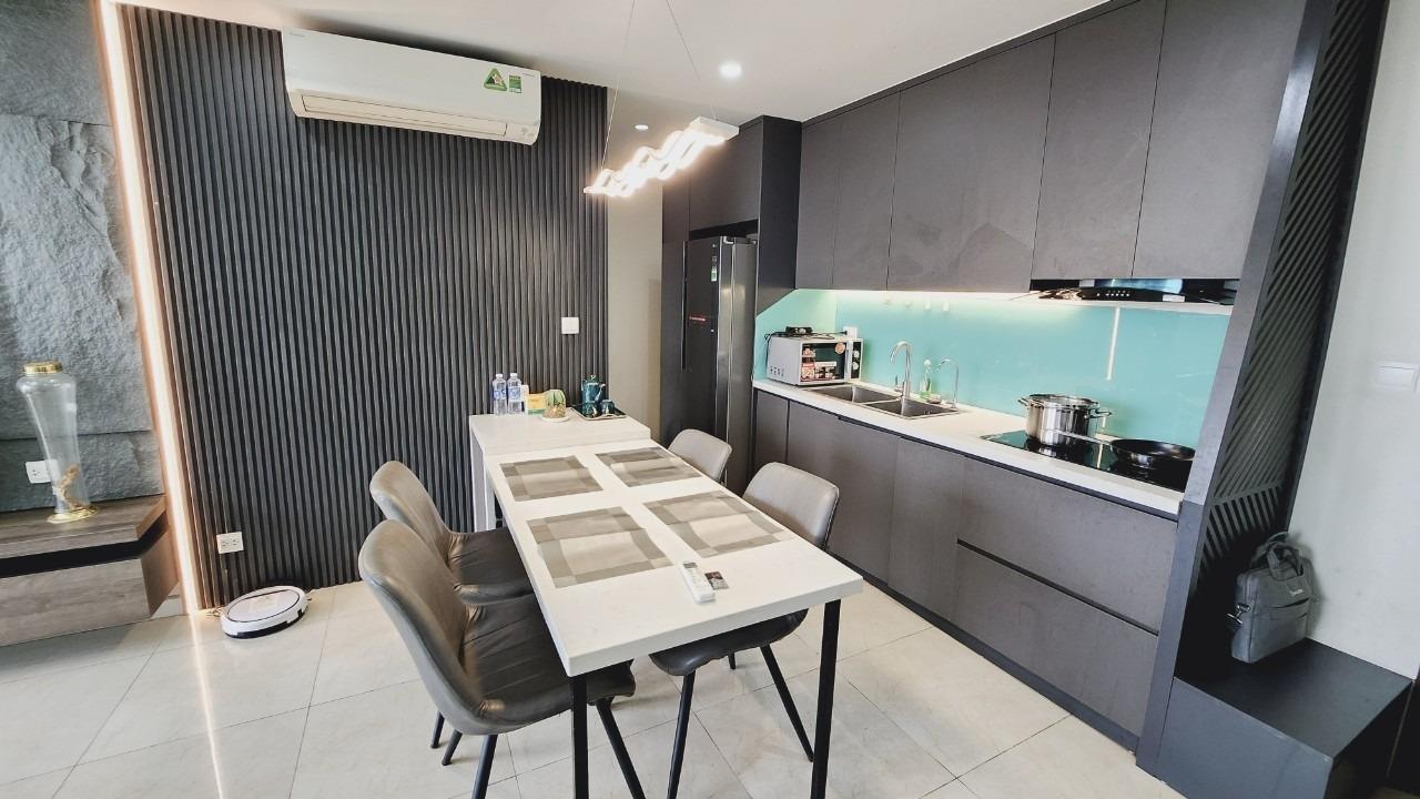 Cho thuê gấp căn hộ 110 m2 tại Đường Trần Duy Hưng - Cầu Giấy - Hà Nội, giá 27 tỷ/tháng