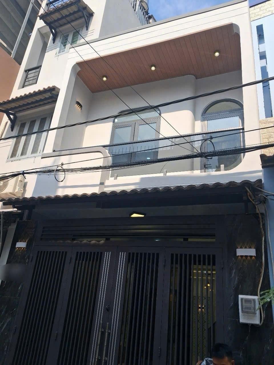 Chuyển nhượng nhà đất 40 m2, hướng Đông tại Đường Lê Văn Quới - Bình Tân, giá 5,1 tỷ