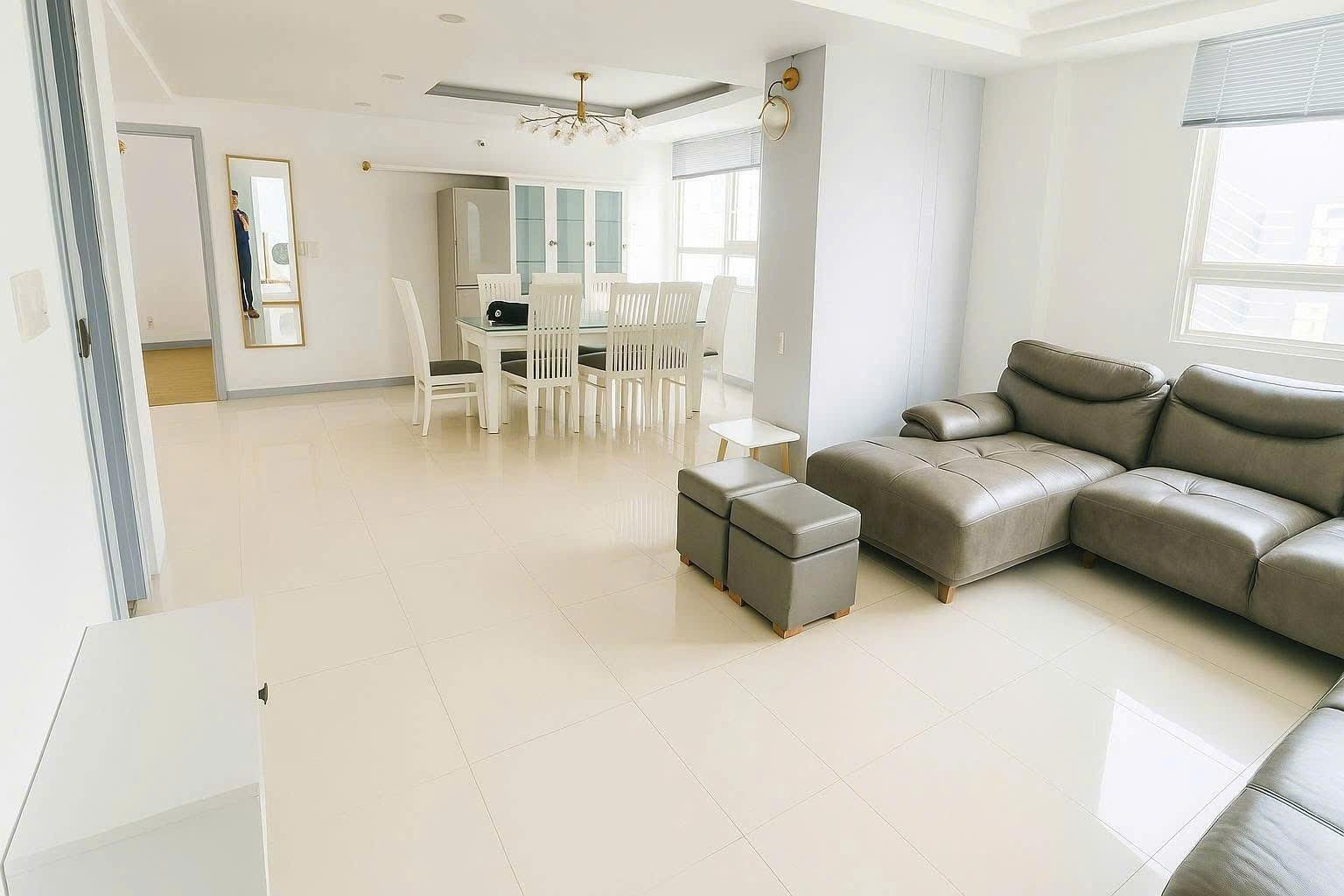 Cần cho thuê căn chung cư 117 m2 tại Đường Nguyễn Sơn - Tân Phú - TP Hồ Chí Minh, giá 9 tr/tháng