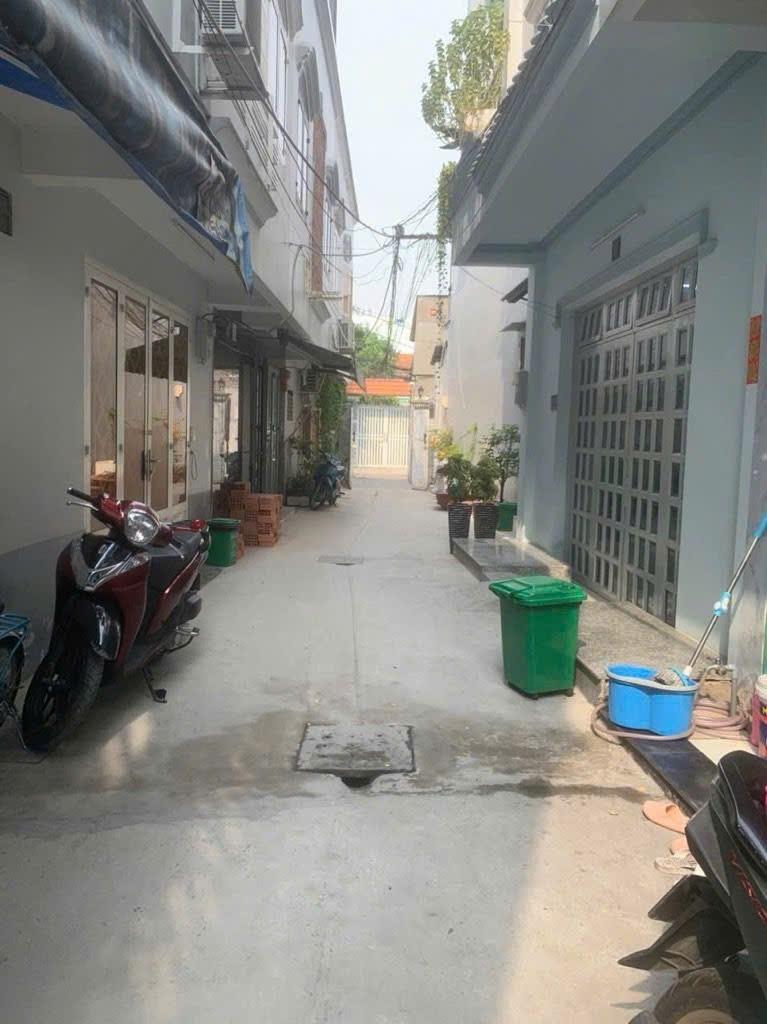 Bán gấp nhà 3 tầng, 71 m2 tại Phố Trần Xuân Soạn - Tân Thuận Tây - Quận 7, giá 7,5 tỷ