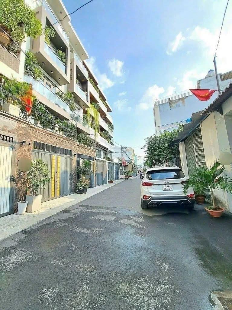 Bán nhanh nhà đẹp 36 m2, hướng Đông tại Đường Phạm Văn Chiêu - 9 - Gò Vấp, giá 3,5 tỷ