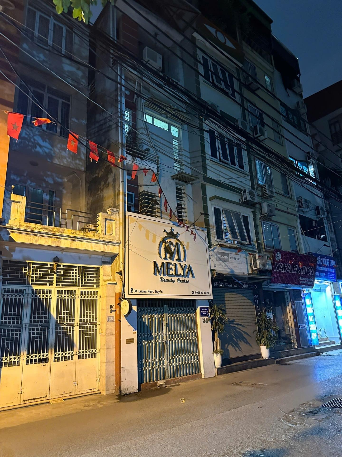 Cần bán nhanh căn nhà mặt phố 35 m2 tại Đường Lương Ngọc Quyến - Văn Quán - Hà Đông, giá 15 tr