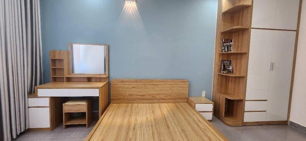 Bán gấp nhà sổ riêng 26 m2, hướng Bắc tại Đường Lê Văn Sỹ - 12 - Quận 3, giá 7,45 tỷ