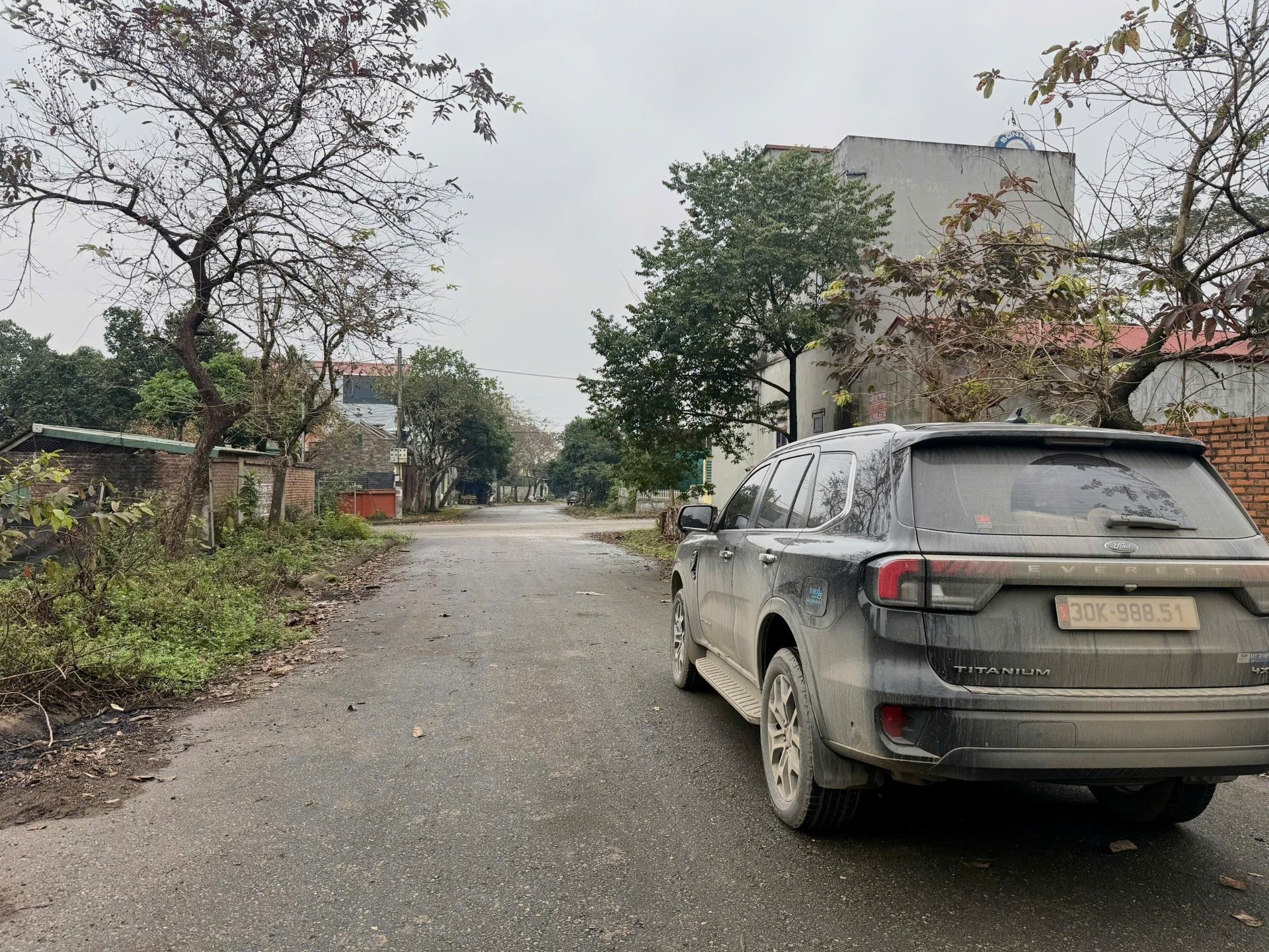 Cần bán lô đất 98,5 m2 tại Đường Quốc lộ 21A - Phú Cát - Quốc Oai - Hà Nội, giá 5,5 tỷ