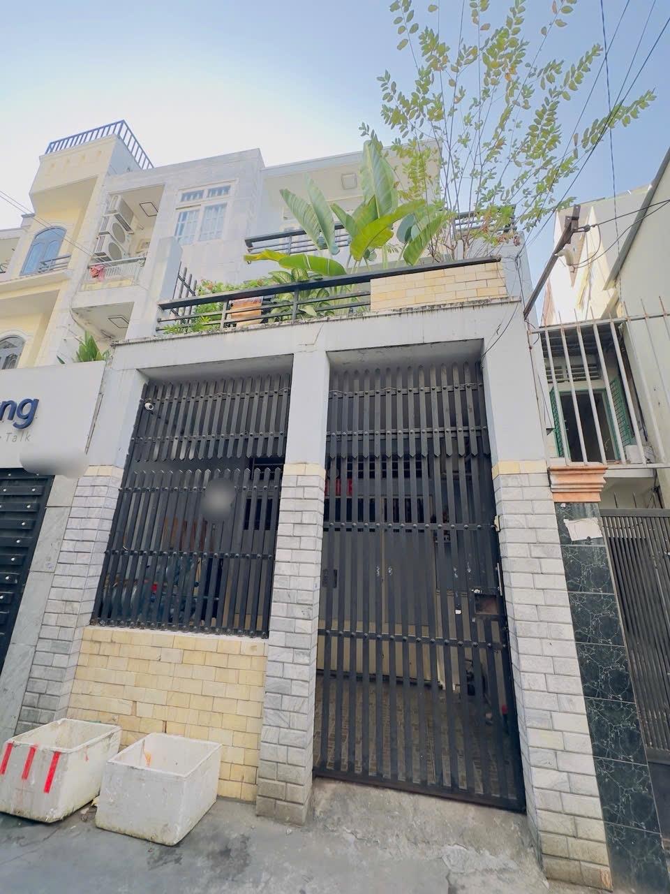 Bán gấp nhà đẹp 61,400001525878906 m2 tại Đường Thích Quảng Đức - 5 - Phú Nhuận, giá 8,5 tỷ