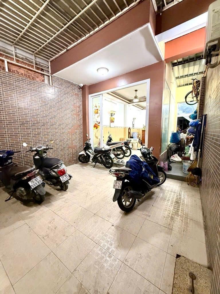 Sở hữu ngay nhà đất 5 tầng, 122 m2 tại Đường Huỳnh Tấn Phát - Tân Thuận Tây - Quận 7, giá 5,98 tỷ