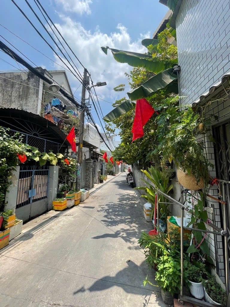 Cần bán gấp căn nhà riêng 4 tầng, 110 m2 tại Đường Tân Mỹ - Bình Thuận - Quận 7, giá 13,1 tỷ