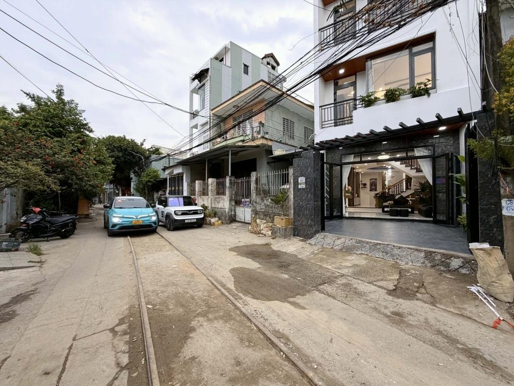 Cần bán nhà mặt phố đẹp 76 m2 tại Đường Lê Độ - Xuân Hà - Thanh Khê - Đà Nẵng, giá 7,8 tỷ