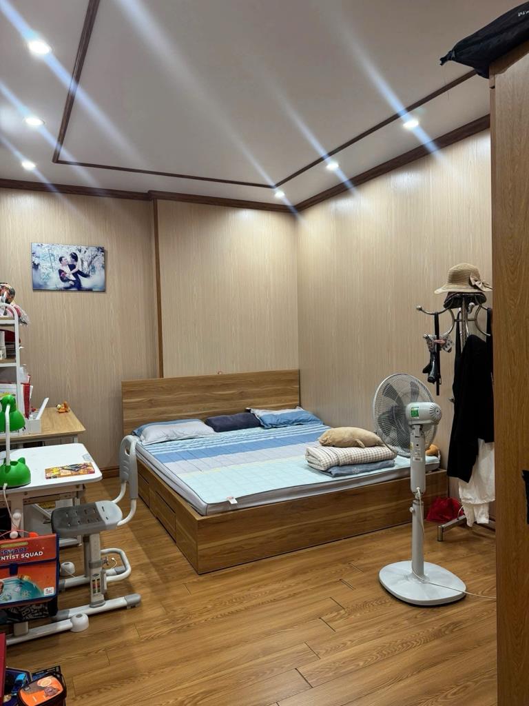 Bán nhanh căn chung cư 70 m2, giá 3,7 tỷ tại Xã An Khánh - Hoài Đức - Hà Nội