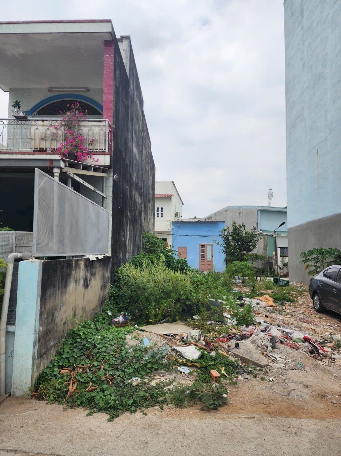 Cần bán gấp lô đất 90 m2 tại Đường Võ Văn Hát - Long Trường - Quận 9 - TP Hồ Chí Minh, giá 6 tỷ