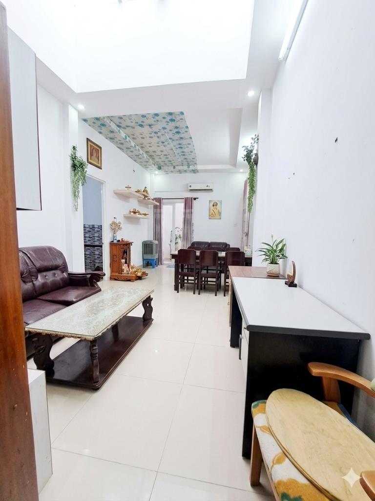 Bán gấp nhà shr 2 tầng, 76 m2 tại Đường Hưng Phú - 9 - Quận 8 - TP Hồ Chí Minh, thỏa thuận