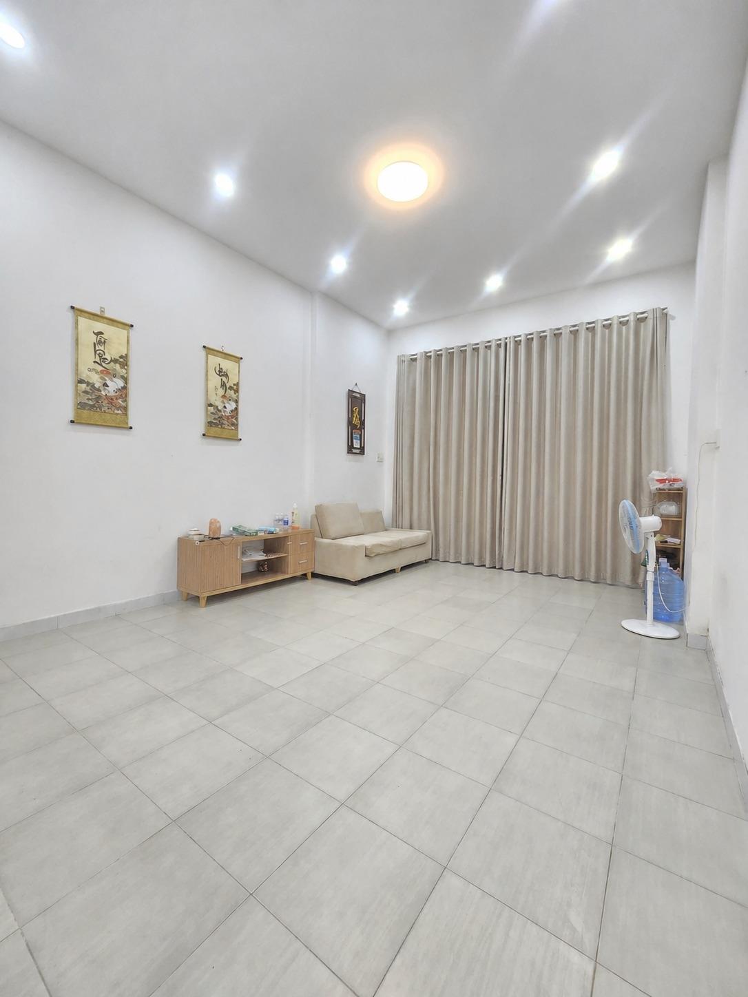 Cần bán gấp căn nhà riêng 62 m2 tại Quận Tân Bình - TP Hồ Chí Minh, giá 8,2 tỷ