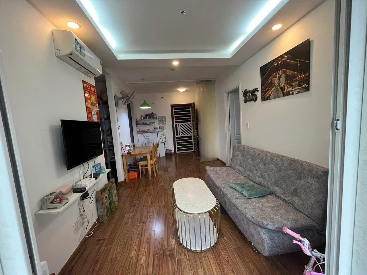 Cho thuê căn hộ chung cư 67 m2 tại Đường Ung Văn Khiêm - Bình Thạnh, giá 10 tr/tháng