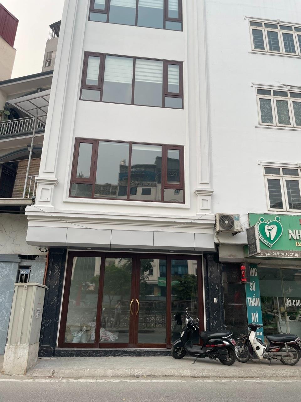 Thuê ngay nhà mặt phố tại Đường Trịnh Đình Cửu - Định Công - Hoàng Mai, 45 m2, giá 6,5 tr/tháng