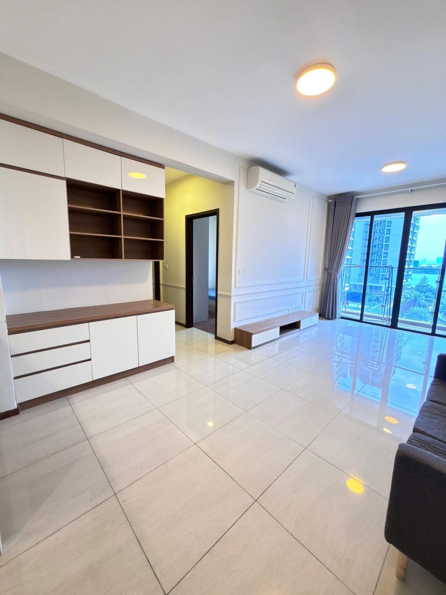 Cần bán gấp bán nhanh căn hộ 81 m2, giá 8,5 tỷ tại Đường Bát Nàn - Quận 2 - TP Hồ Chí Minh