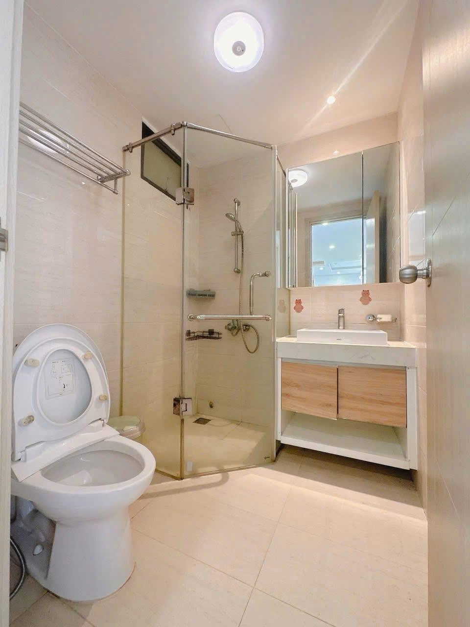 Chuyển nhượng nhà chung cư 83 m2, giá 4,26 tỷ tại Đường Mai Chí Thọ - Quận 2 - TP Hồ Chí Minh