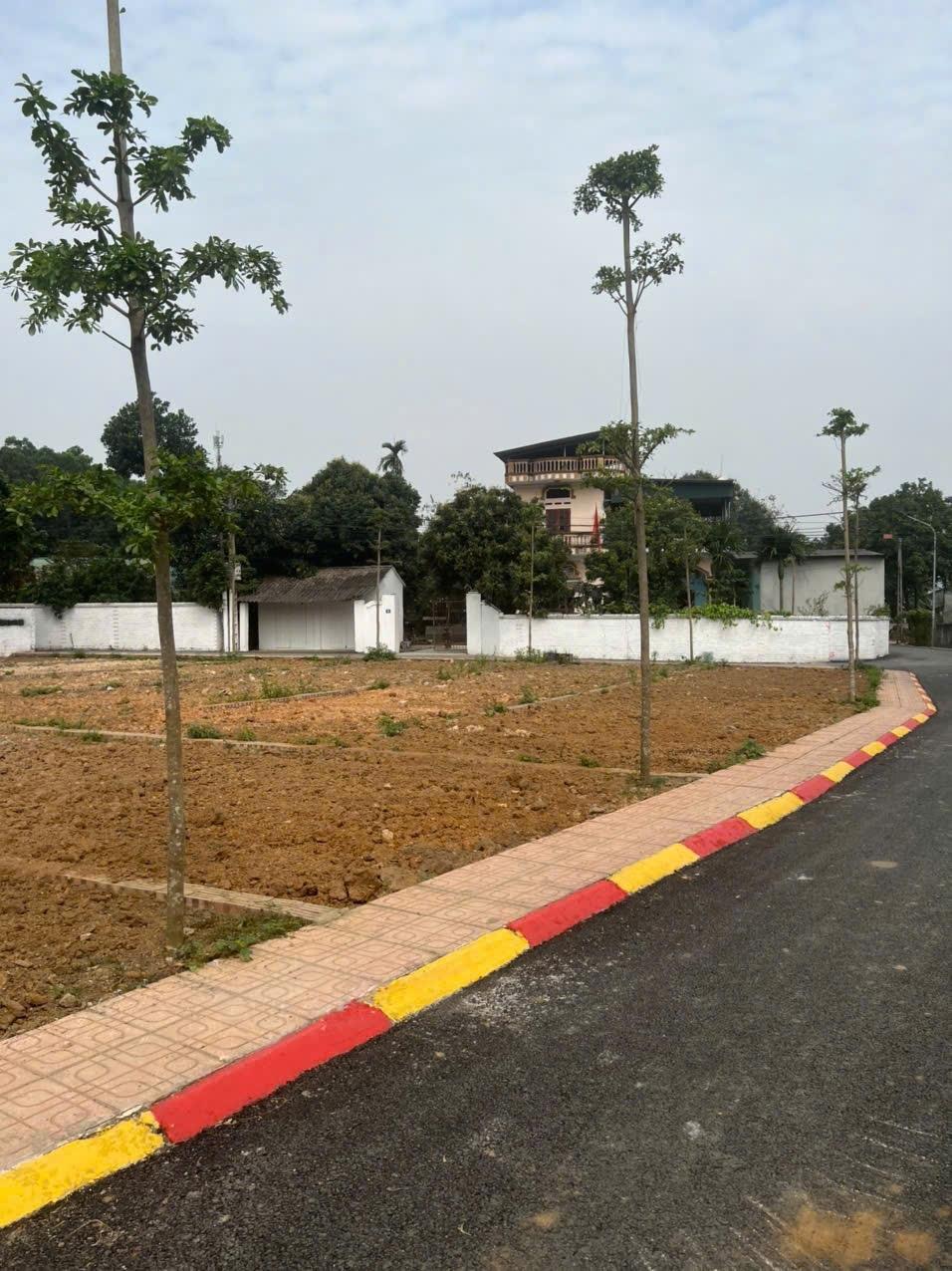 Bán đất nền dự án 100 m2 tại Huyện Quốc Oai - Hà Nội, giá 3 tỷ