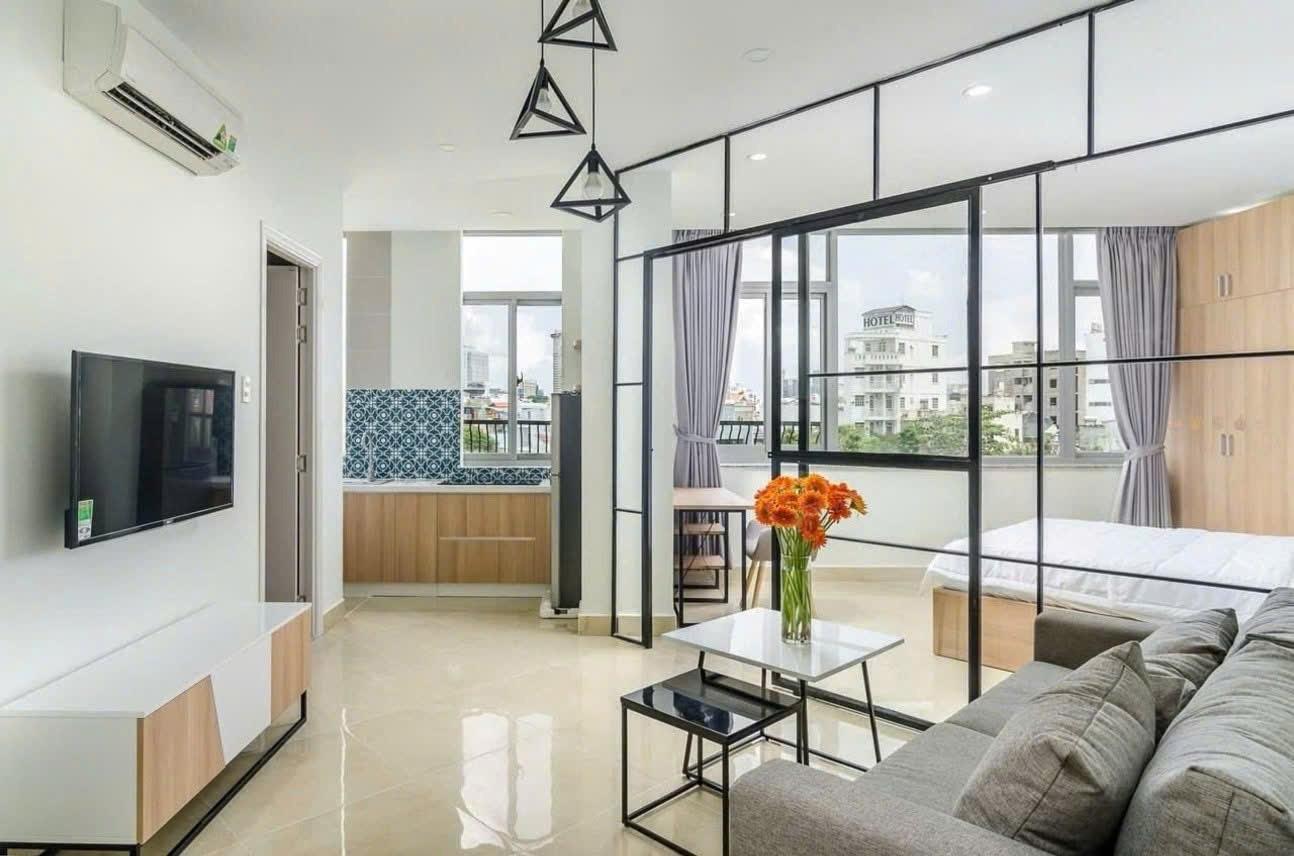 Cần bán ngay căn 50 m2, giá 2 tỷ tại Đường Lê Quang Định - 1 - Bình Thạnh - TP Hồ Chí Minh