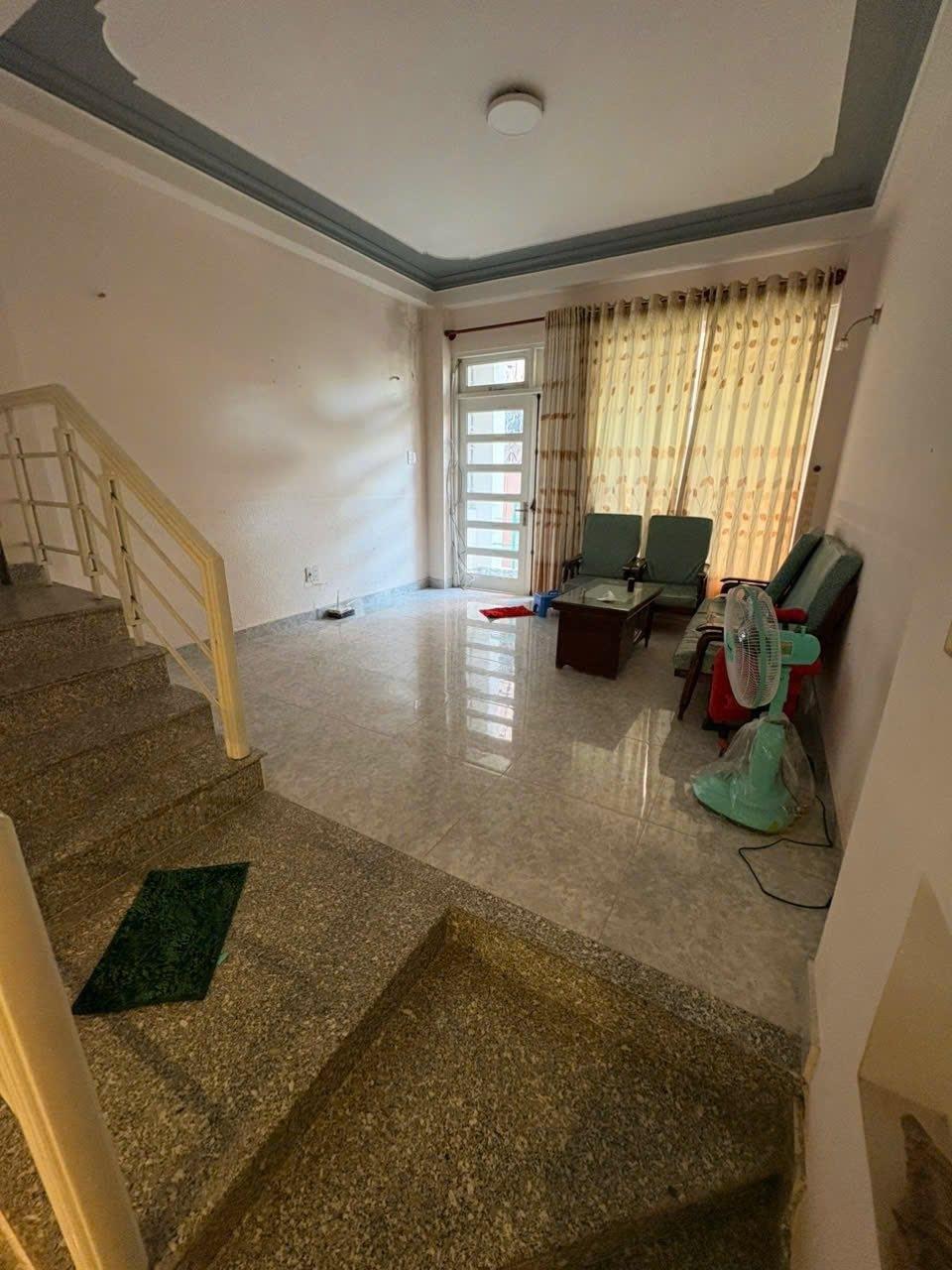 Thuê ngay căn nhà tại Đường Nguyễn Văn Trỗi - 2 - Đà Lạt - Lâm Đồng, 80 m2, giá 15 tr/tháng