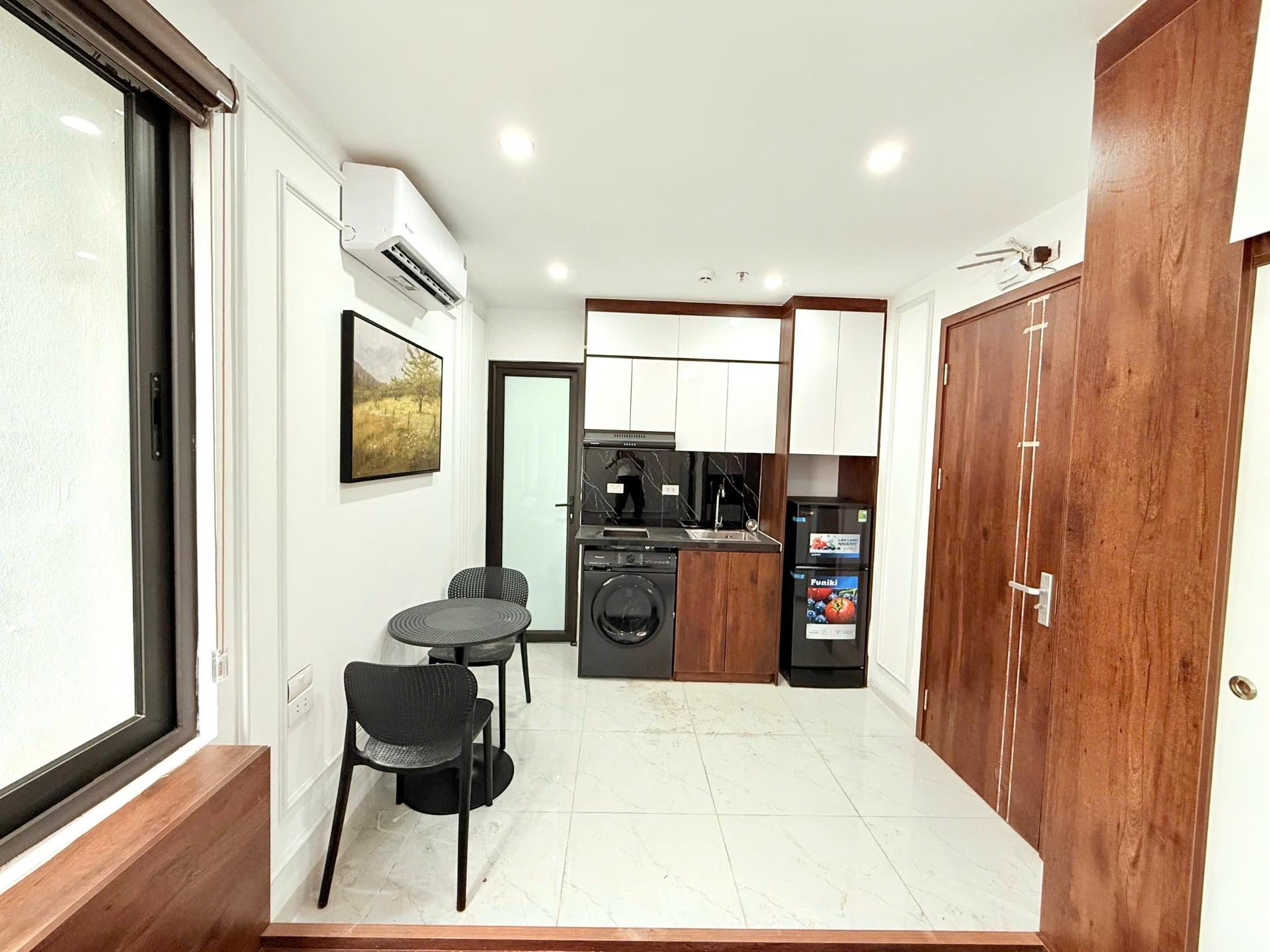 Bán CCMN Minh Khai 51M, 3 bước ra ô tô , 7 tầng Thang máy, 15 phòng KK, 2 thoáng,  PCCC xịn, 16TỶ