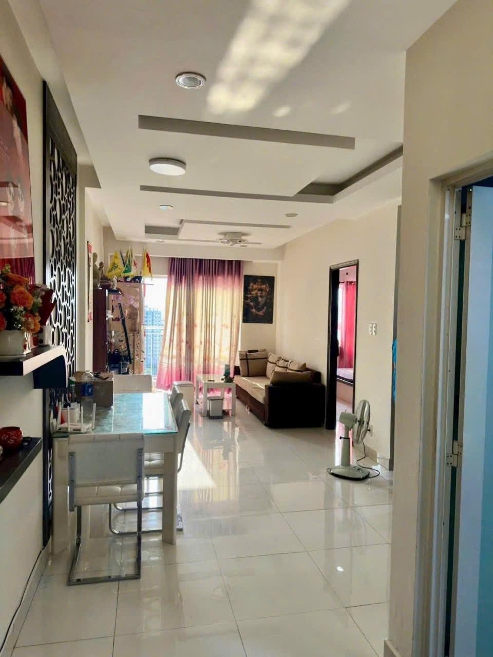Cần cho thuê căn chung cư 95 m2 tại Đường Tô Hiến Thành - Quận 10, giá 14 triệu/tháng