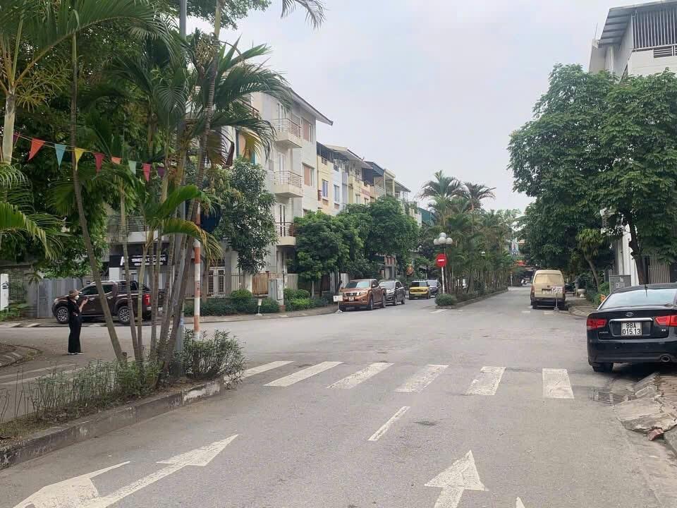 Cần cho thuê căn nhà riêng tại Đường Hữu Hưng - Tây Mỗ - Nam Từ Liêm, 100 m2, giá 17 tr/tháng