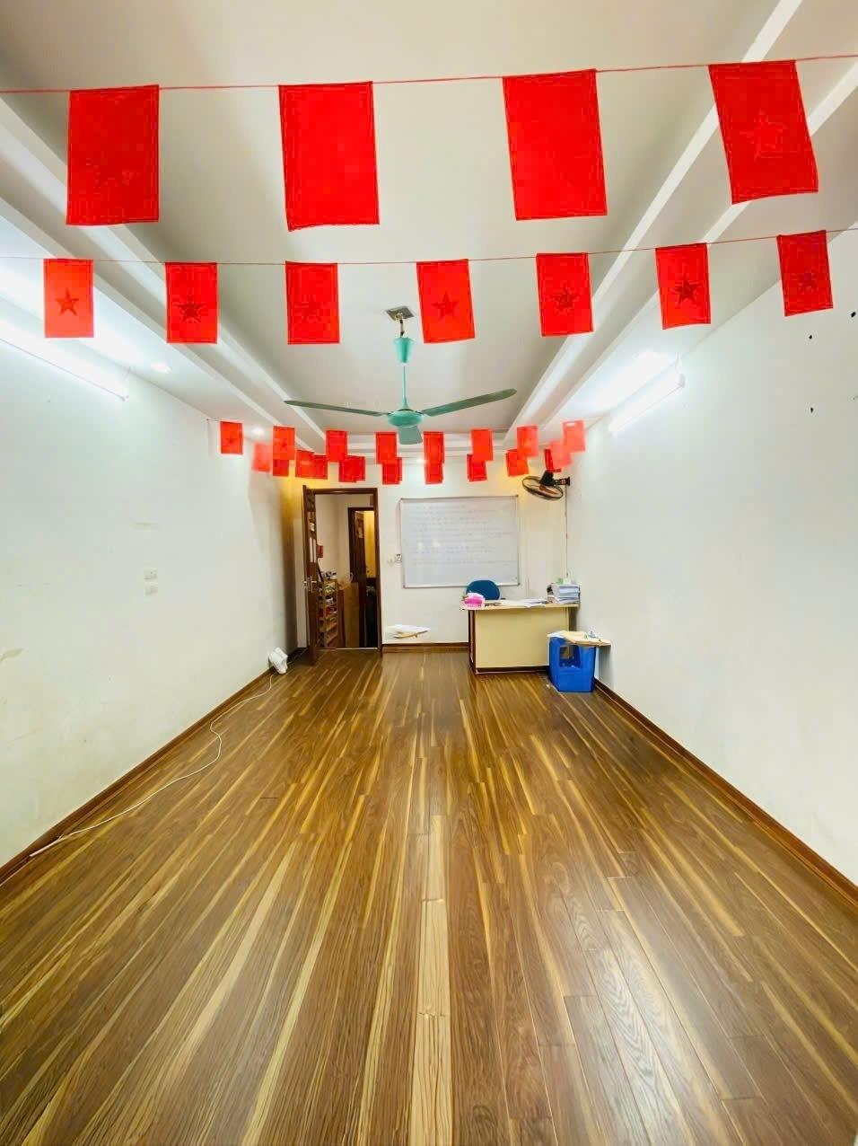 Cần bán ngay nhà mặt phố 50 m2 tại Đường Cầu Giấy - Quan Hoa - Cầu Giấy - Hà Nội, giá 16 tỷ