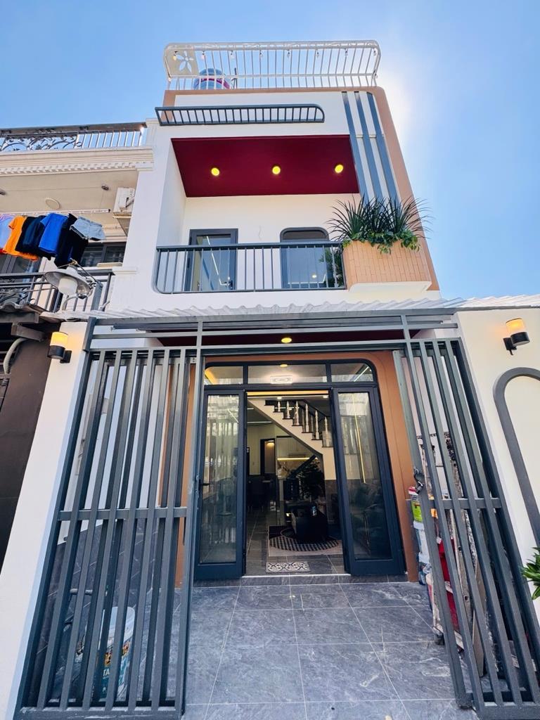 Cần bán nhanh nhà shr 60 m2 tại Đường 15 - Thạnh Lộc - Quận 12 - TP Hồ Chí Minh, giá 4,38 tỷ