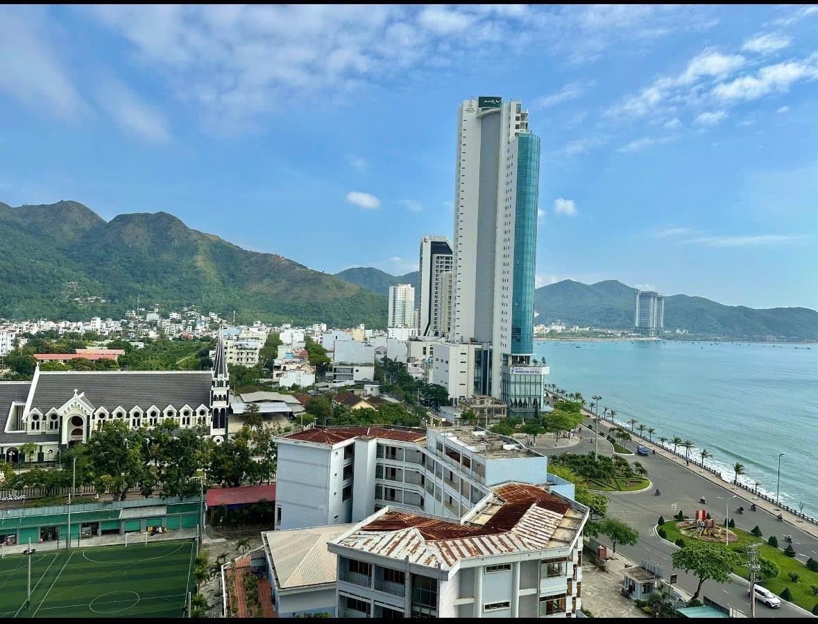Chuyển nhượng căn 42 m2, giá 3,1 tỷ tại Đường Phạm Văn Đồng - Vĩnh Hải - Nha Trang - Khánh Hòa